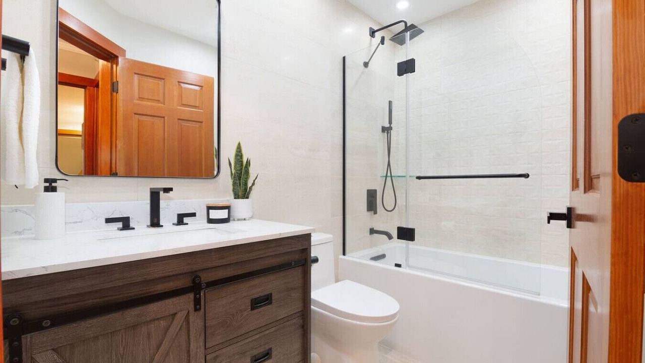 Photo of Bathroom in Village North