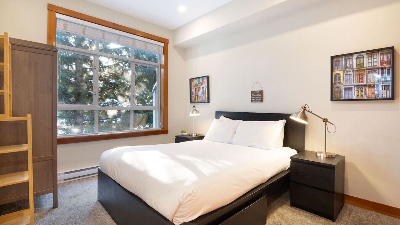 Photo of Bedroom in Village North