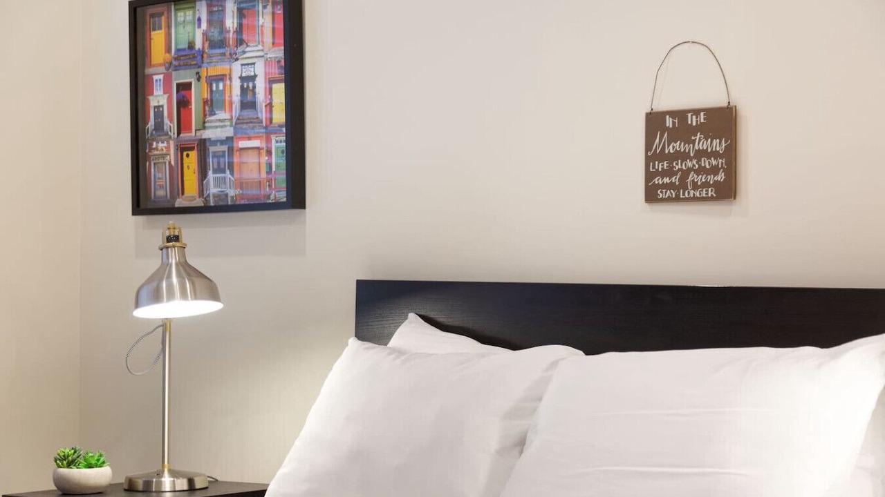 Photo of Bedroom in Village North