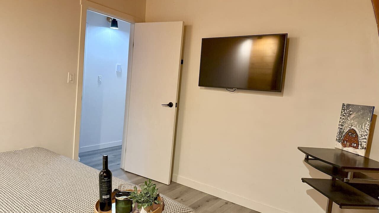 Photo of Bedroom in Okanagan-Similkameen