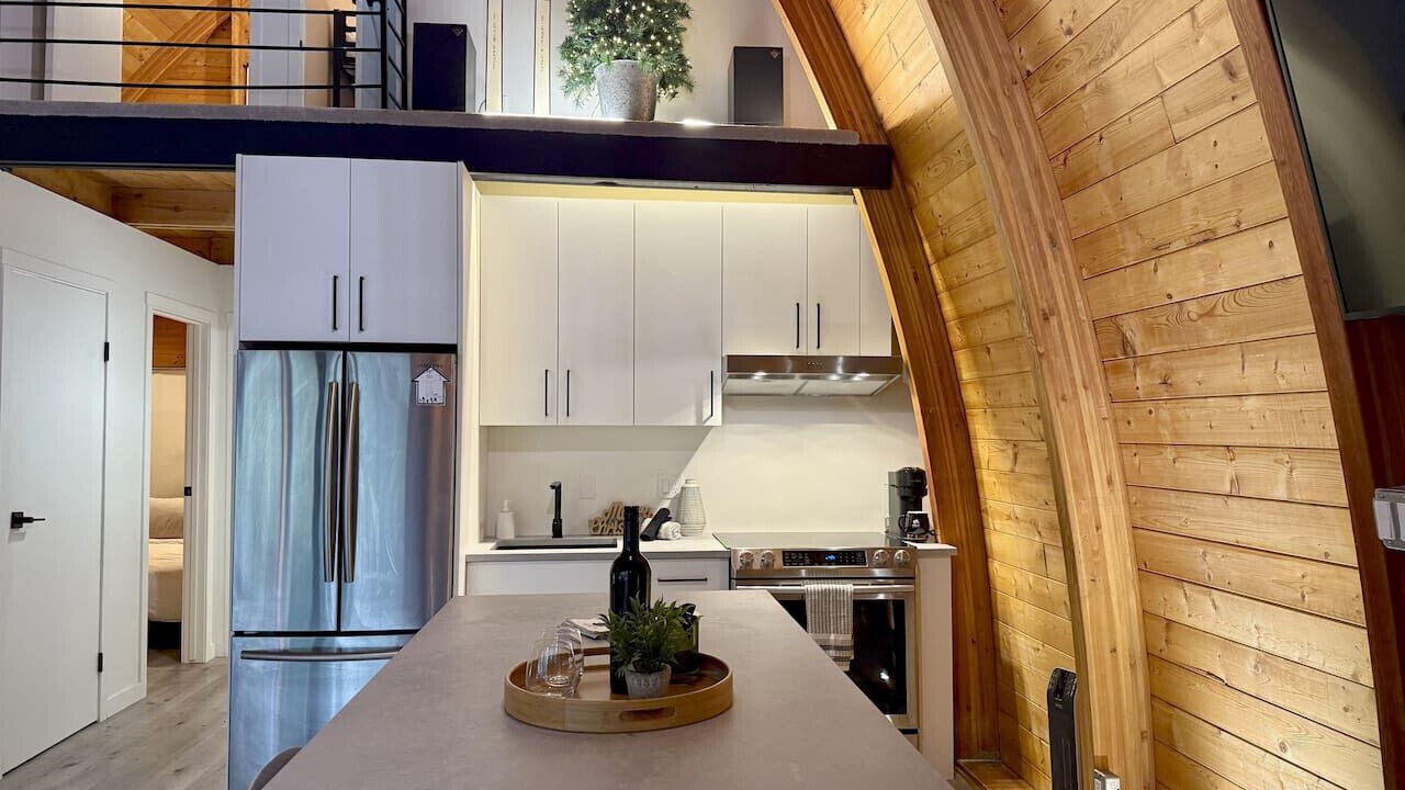 Photo of Kitchen in Okanagan-Similkameen