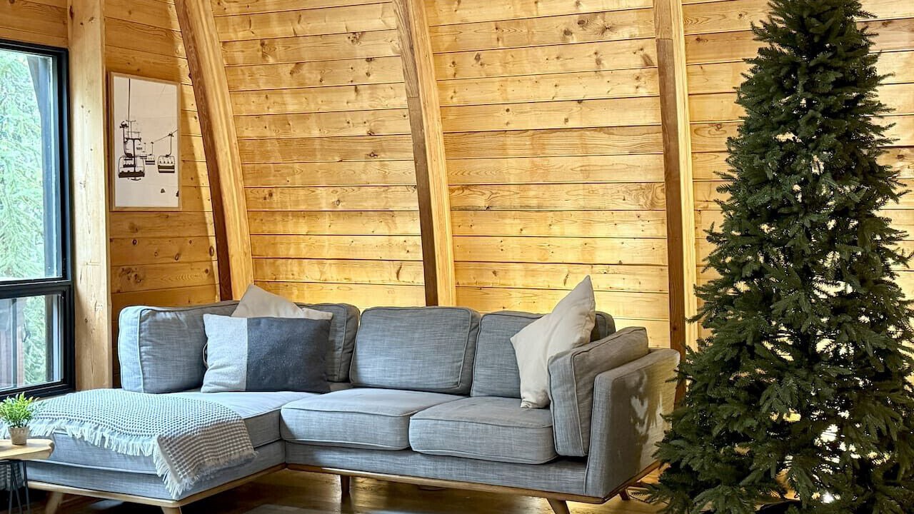 Photo of Livingroom in Okanagan-Similkameen