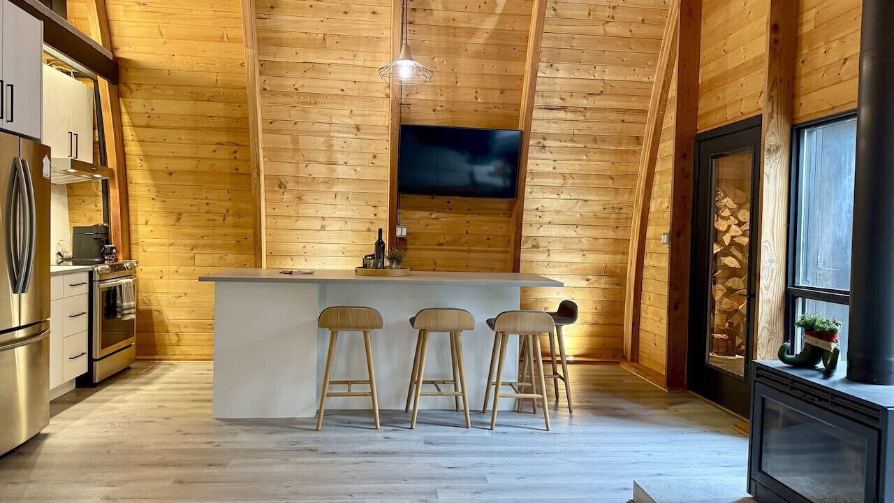 Photo of Kitchen in Okanagan-Similkameen