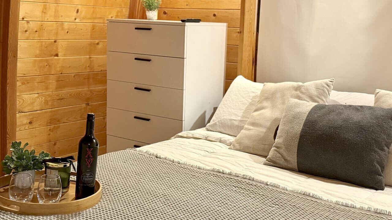 Photo of Bedroom in Okanagan-Similkameen