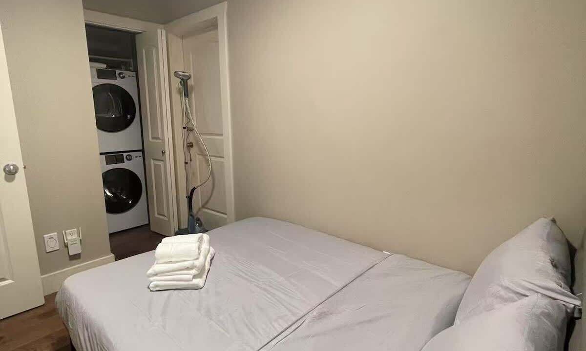 Photo of Bedroom in Marpole