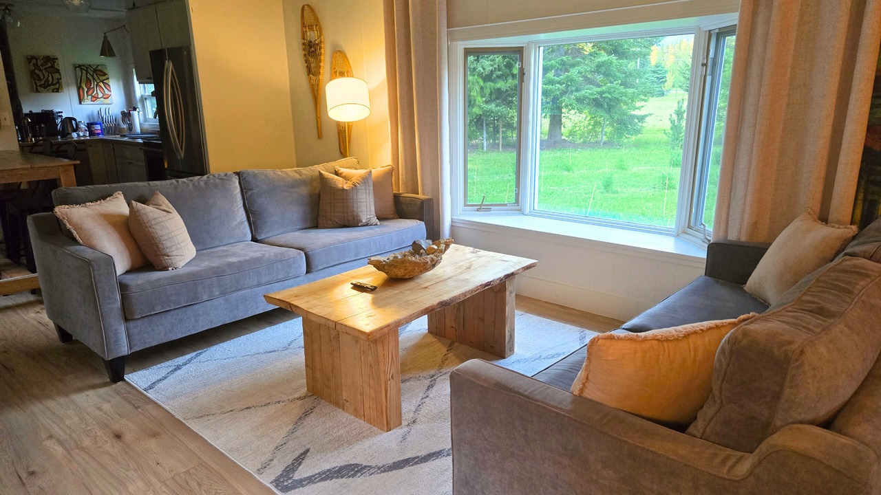 Photo of Livingroom in Creston