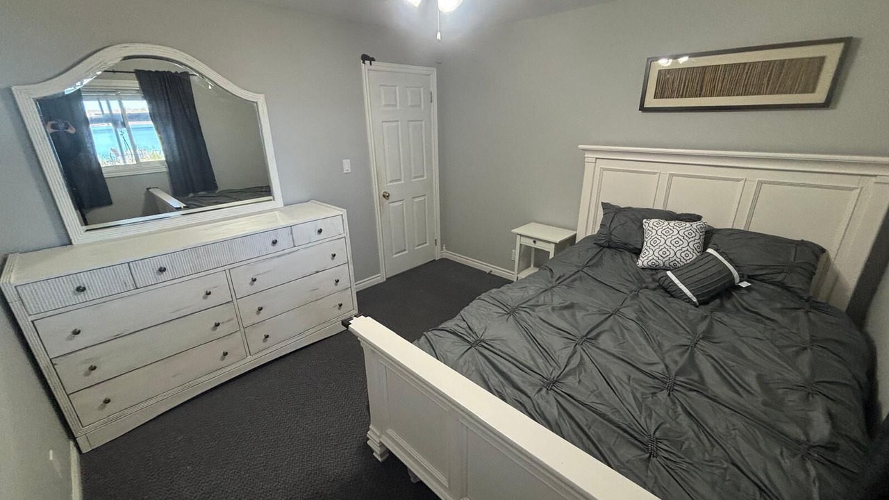Photo of Bedroom in Bracebridge