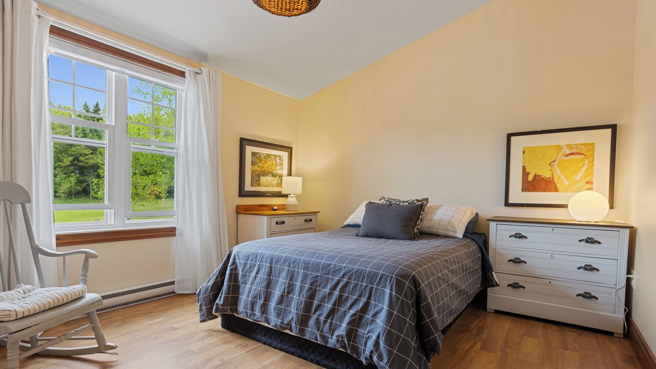 Photo of Bedroom in Mont-Carmel