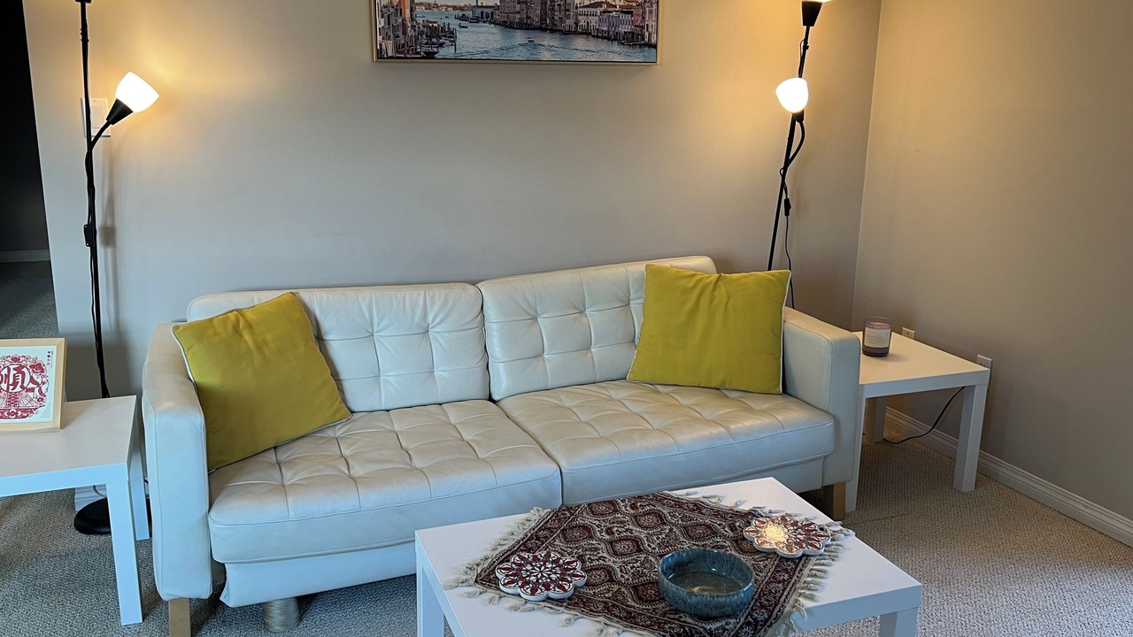 Photo of Livingroom in Southeast Edmonton