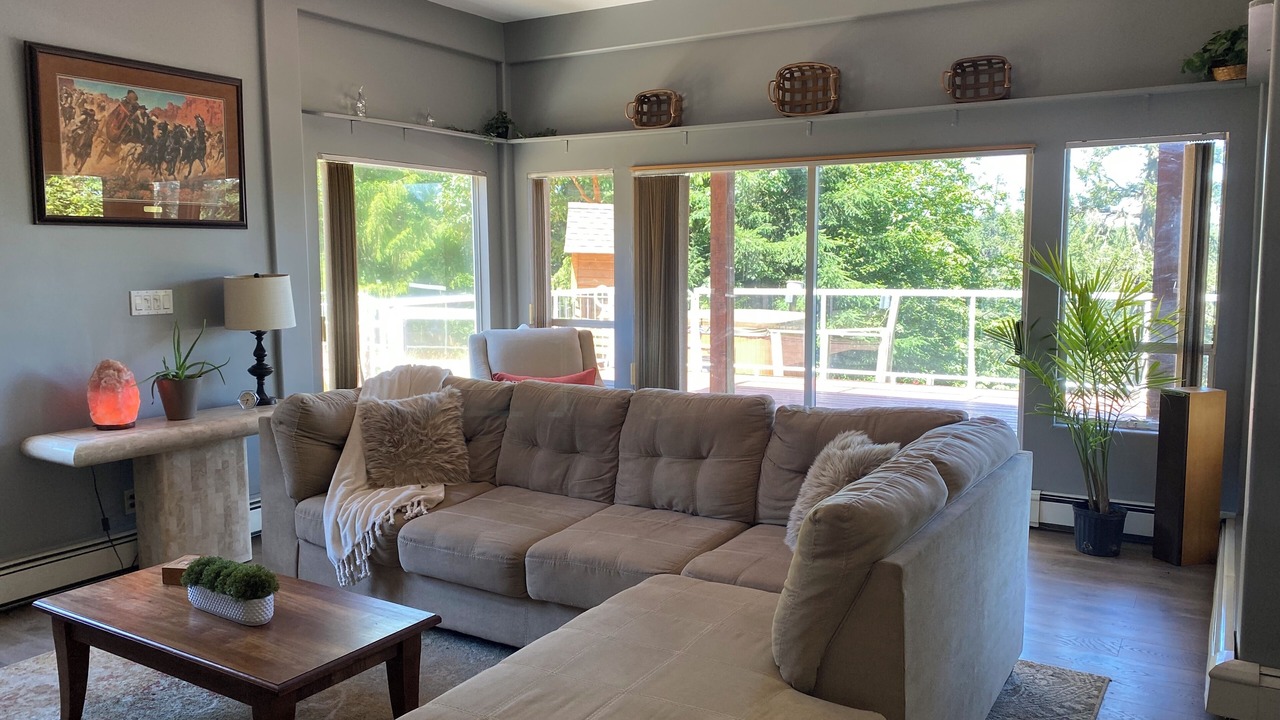 Photo of Livingroom in Regional District of Nanaimo