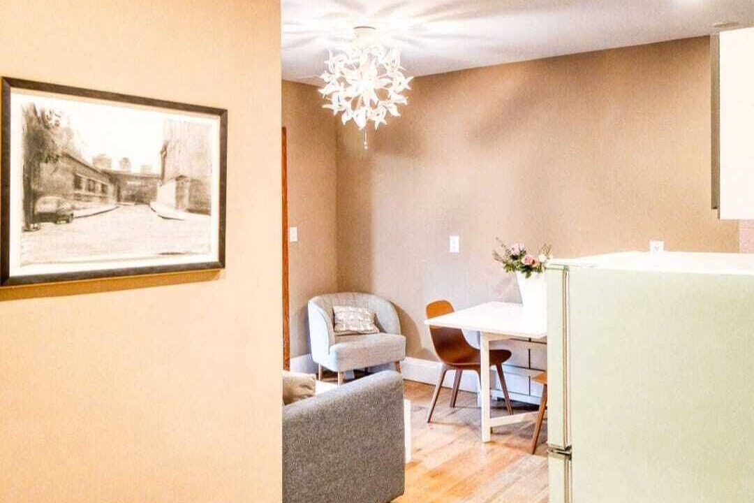 Photo of Livingroom in Roncesvalles Village