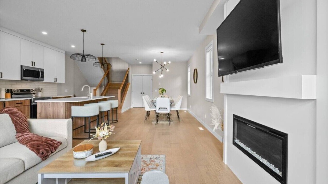 Photo of Livingroom in Montgomery