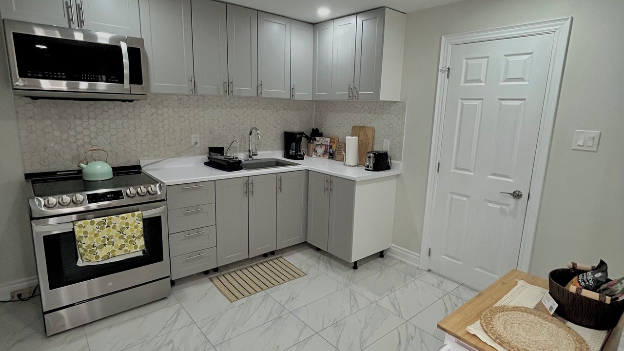 Photo of Kitchen in New Tecumseth