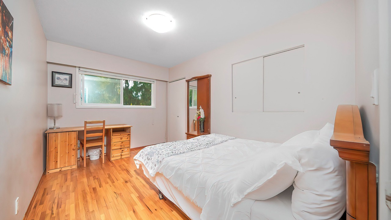 Photo of Bedroom in Surrey