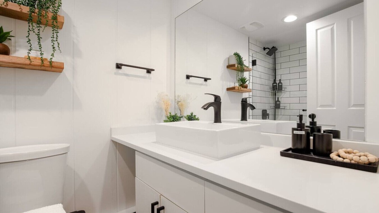 Photo of Bathroom in Whistler Creekside