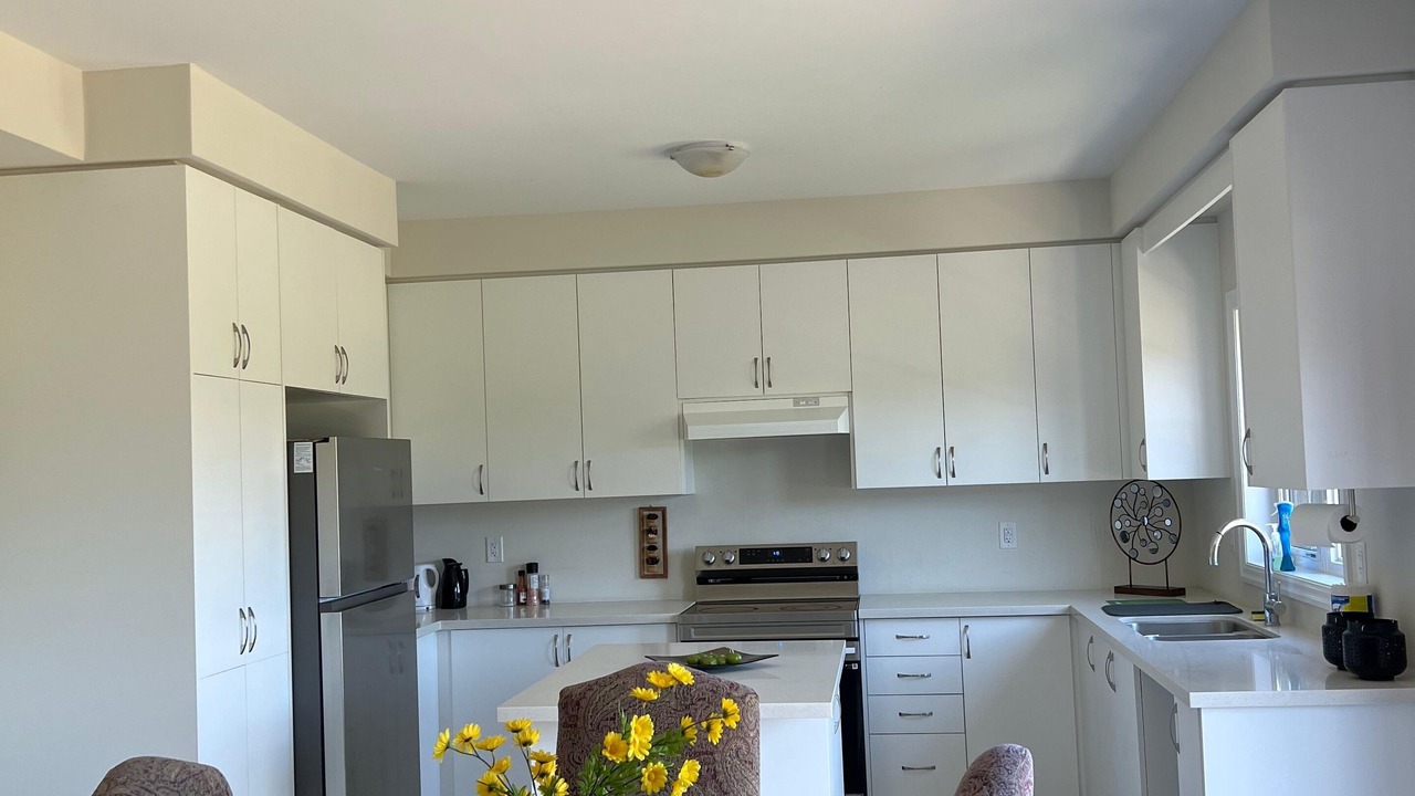 Photo of Kitchen in Stayner
