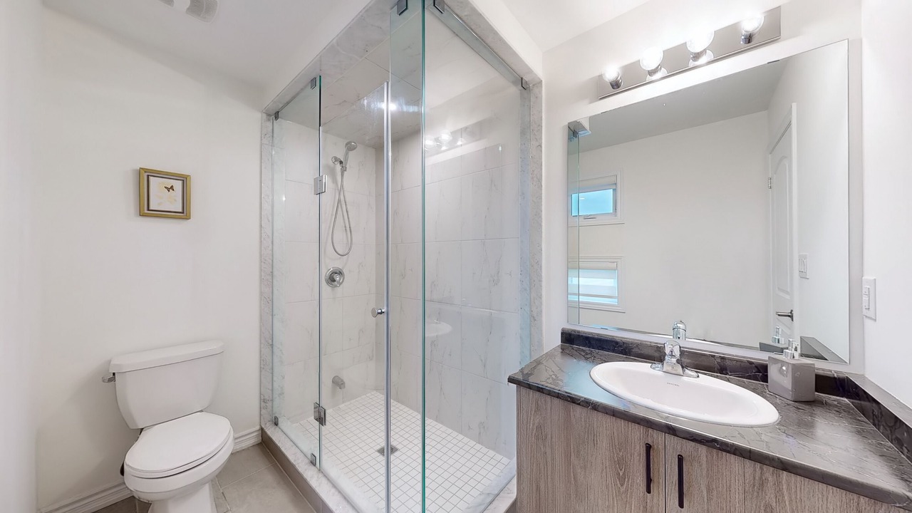 Photo of Bathroom in Wasaga Beach