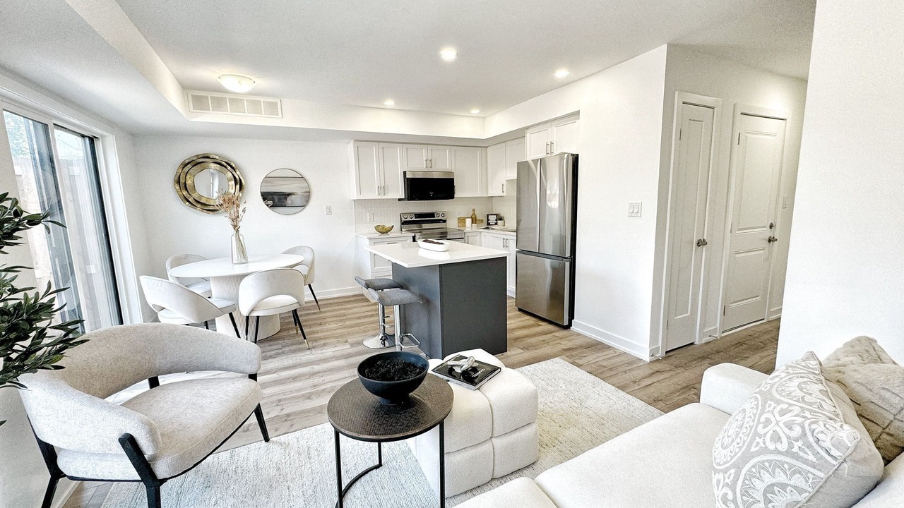 Photo of Livingroom in Welland