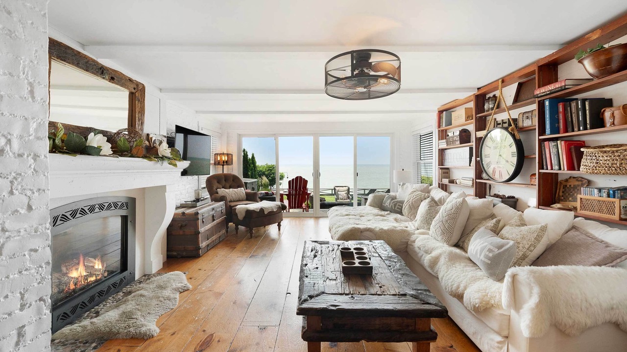 Photo of Livingroom in Kingsville