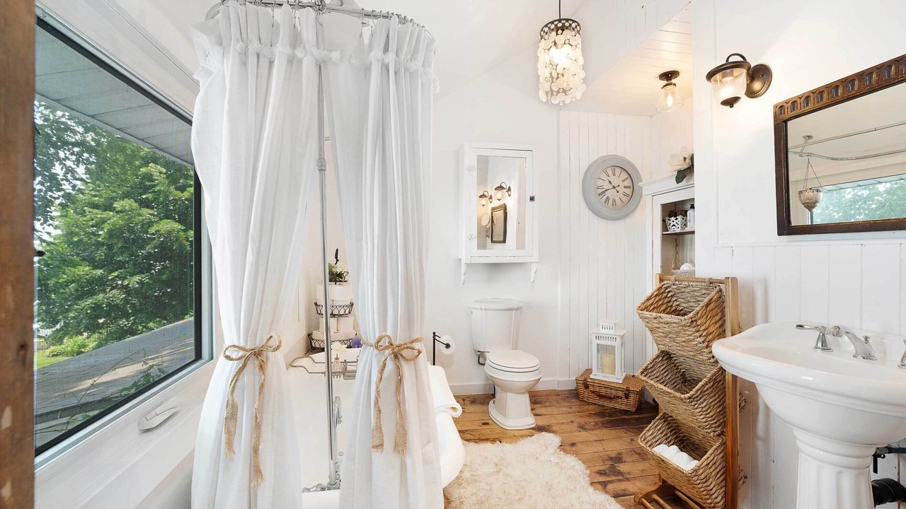 Photo of Bathroom in Kingsville
