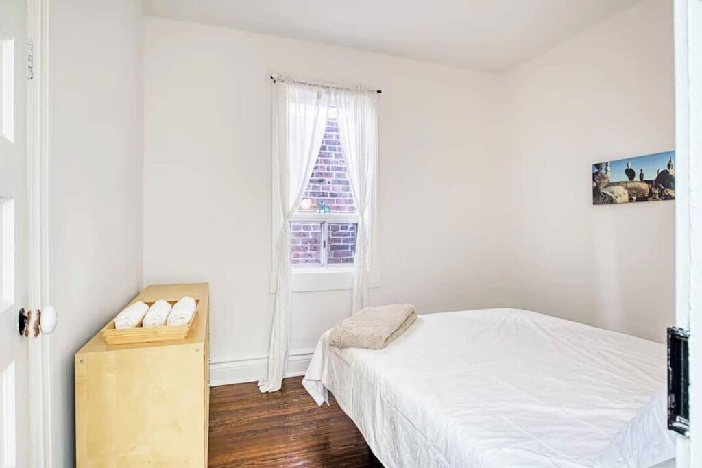 Photo of Bedroom in Greenwood - Coxwell