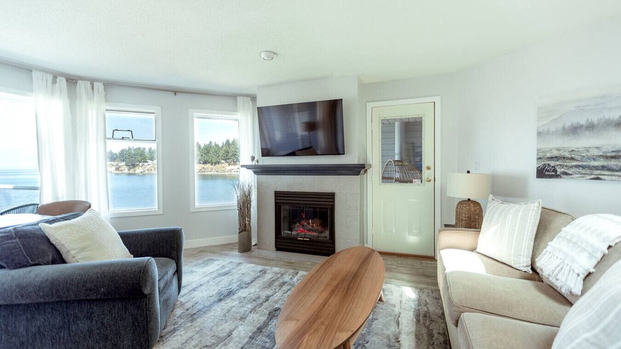 Photo of Livingroom in Regional District of Nanaimo