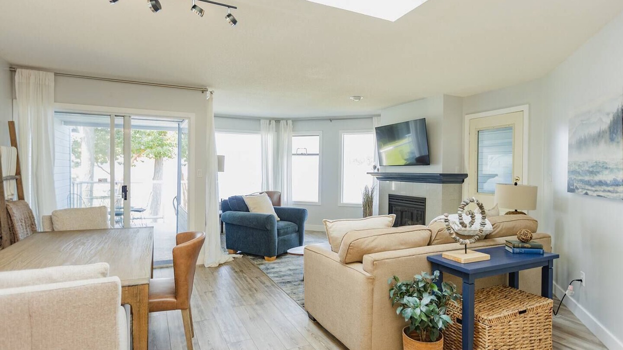 Photo of Livingroom in Regional District of Nanaimo