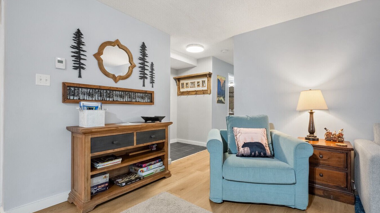 Photo of Livingroom in East Kootenay