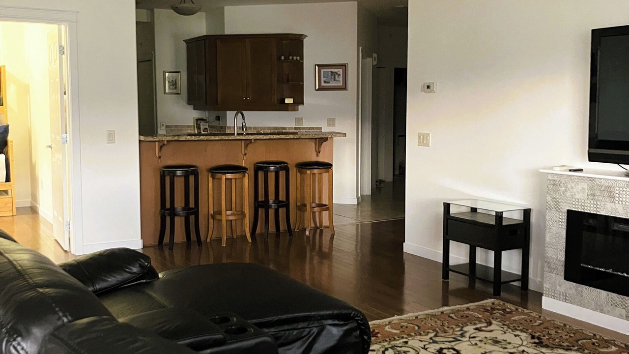 Photo of Livingroom in Okanagan-Similkameen