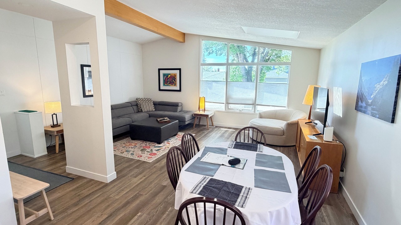 Photo of Livingroom in Northwest Calgary