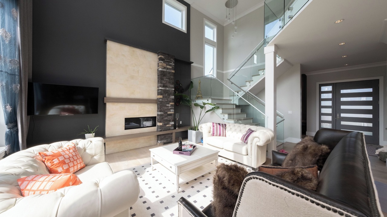 Photo of Livingroom in Surrey