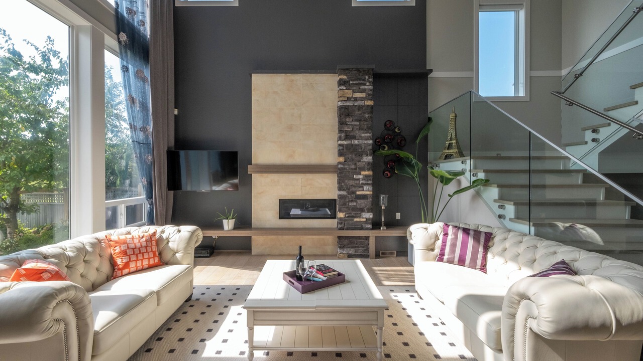 Photo of Livingroom in Surrey