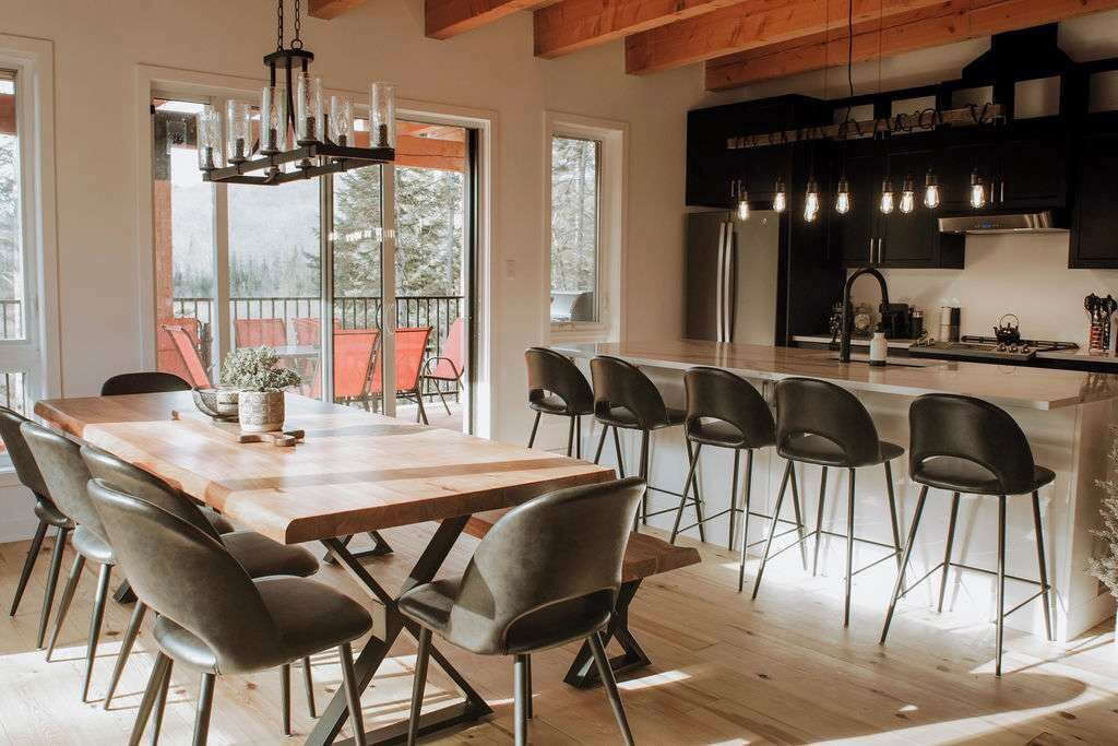 Photo of Kitchen in Les Collines-de-l'Outaouais Regional County Municipality