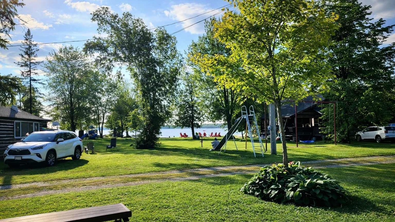 Photo of Outdoor in Rosedale