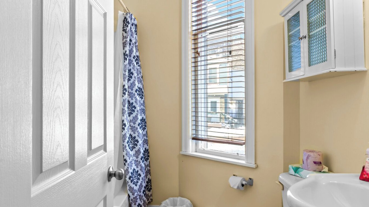 Photo of Bathroom in Waterford Valley