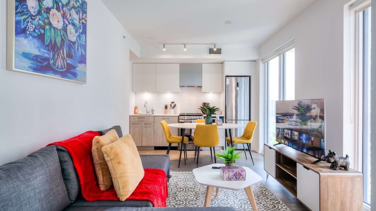 Photo of Livingroom in Garden District