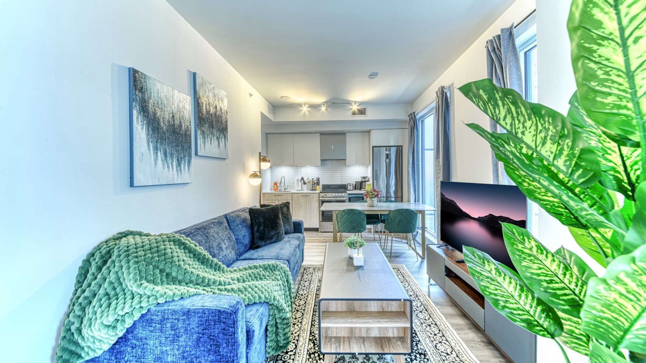 Photo of Livingroom in Garden District