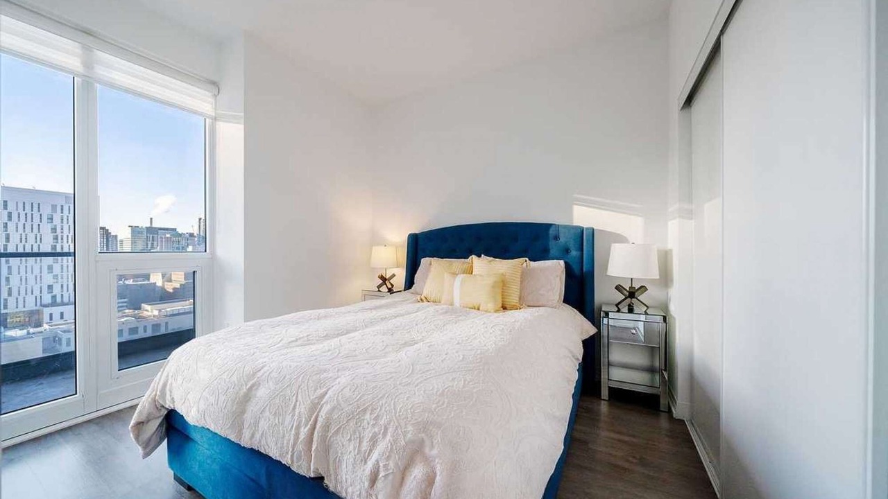 Photo of Bedroom in Garden District