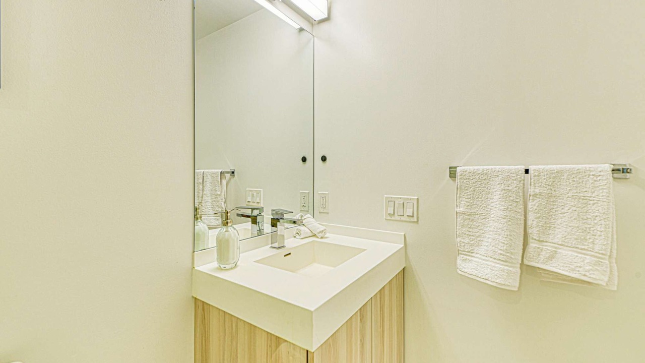 Photo of Bathroom in Garden District