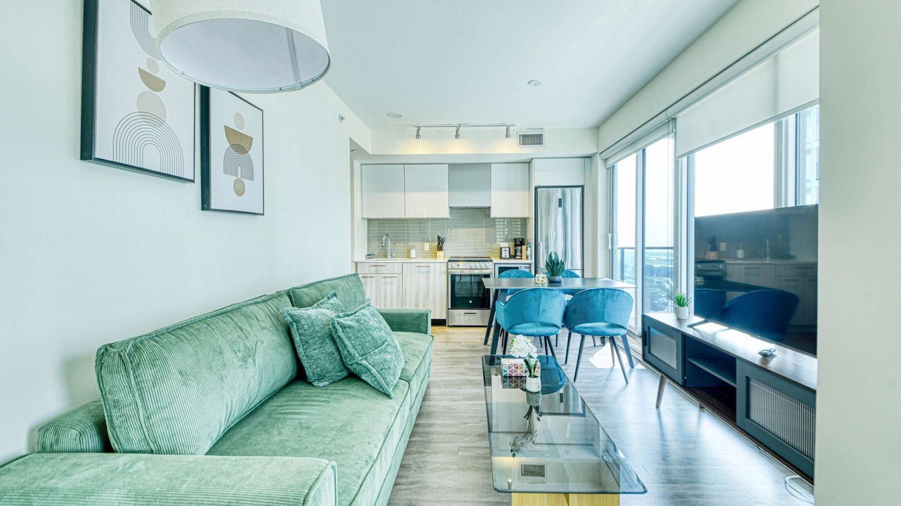 Photo of Livingroom in Garden District
