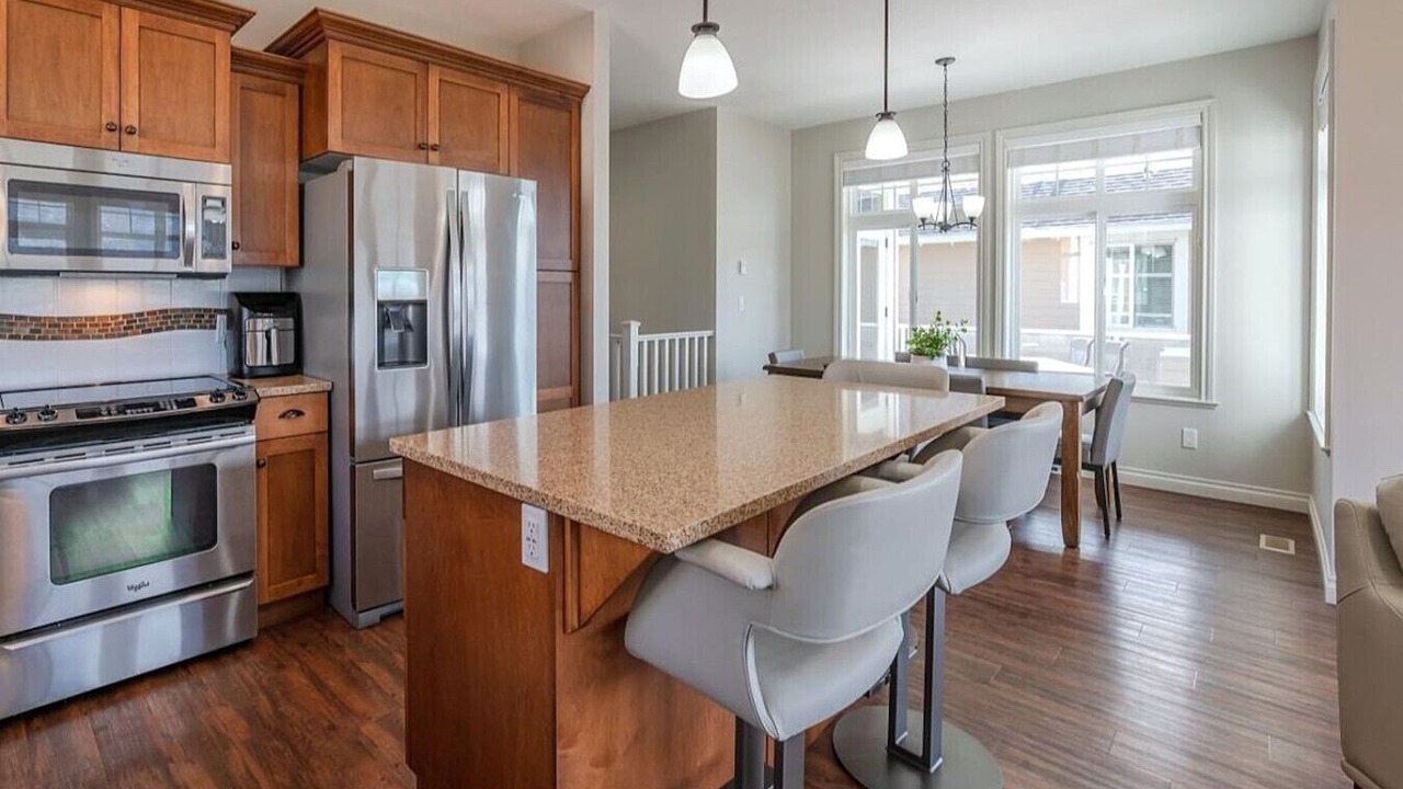 Photo of Kitchen in Okanagan-Similkameen