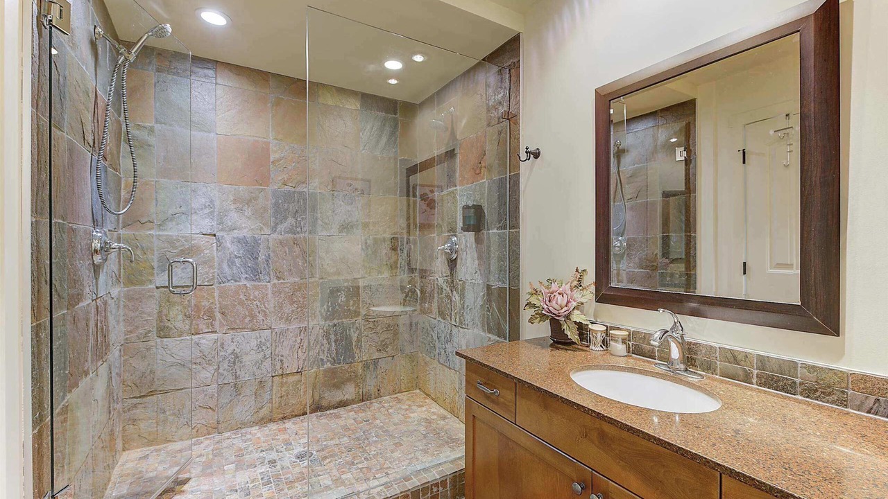Photo of Bathroom in Central Okanagan