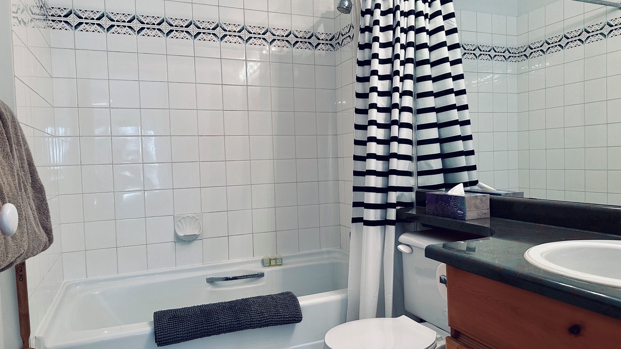 Photo of Bathroom in Village North
