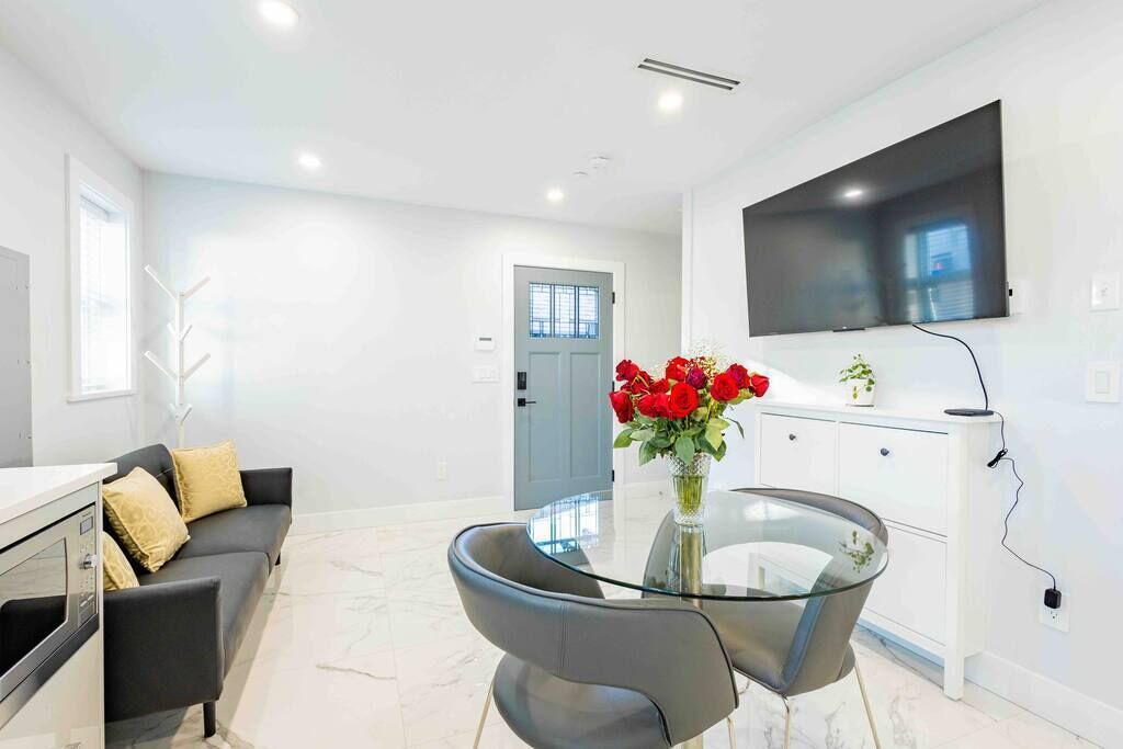 Photo of Livingroom in Sunset