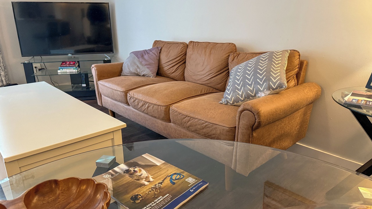 Photo of Livingroom in Sunnyside