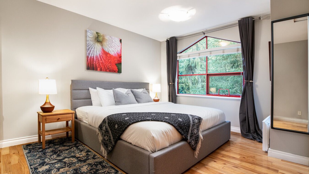 Photo of Bedroom in Whistler Creekside