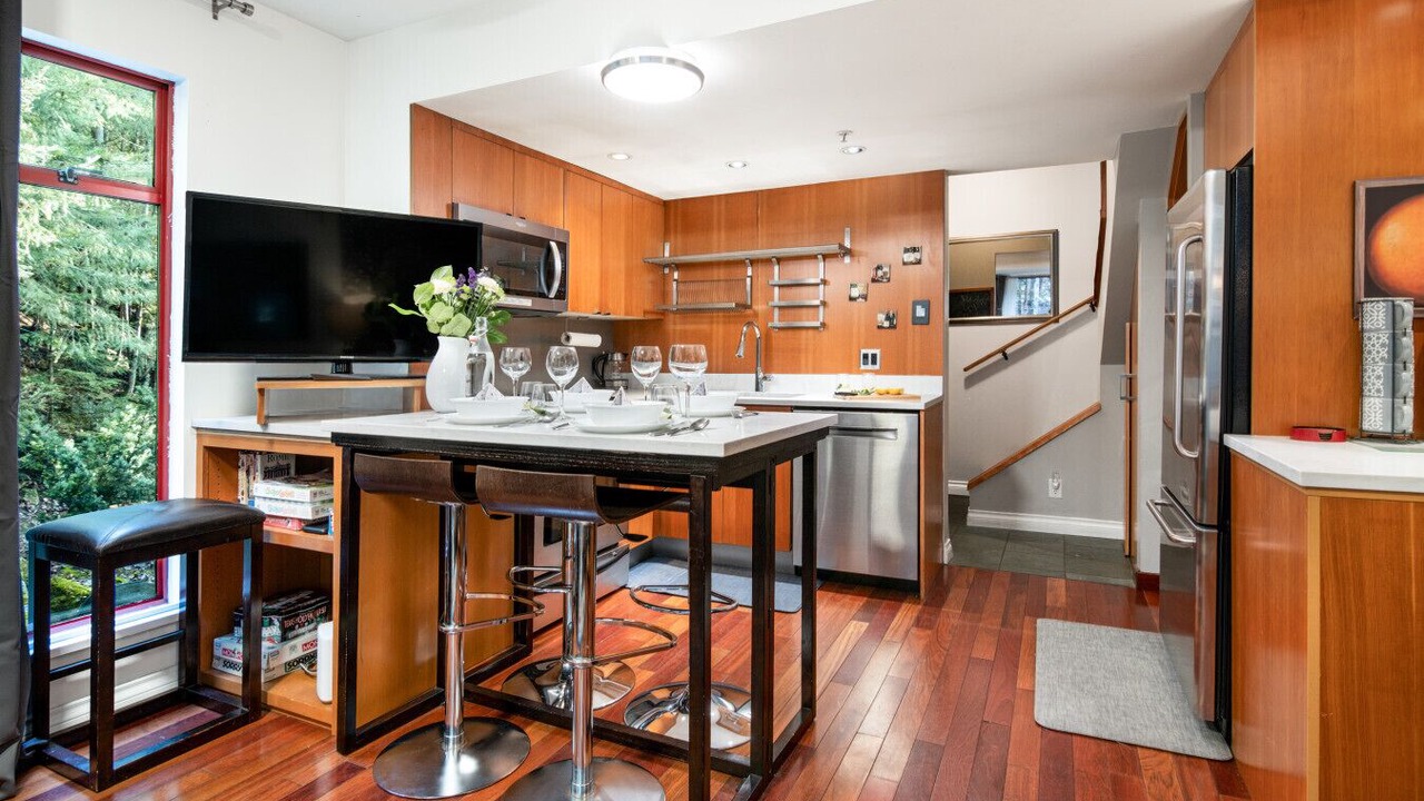 Photo of Kitchen in Whistler Creekside