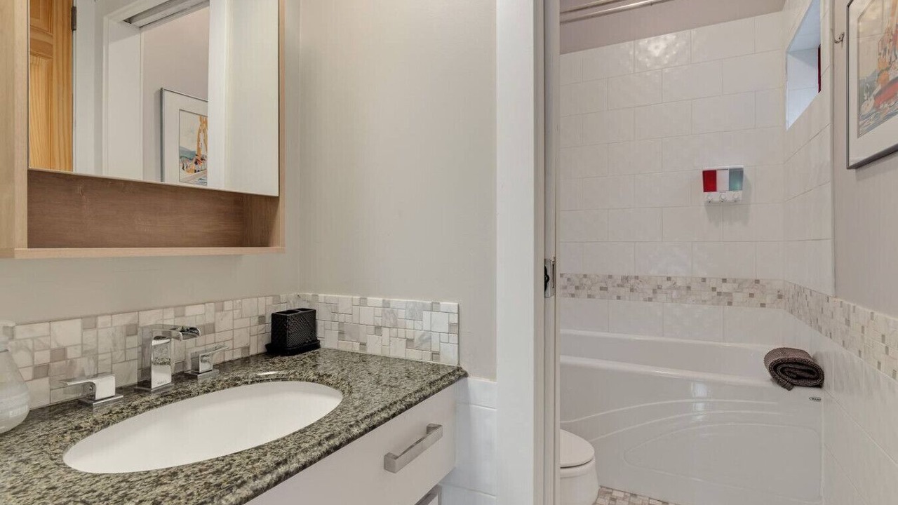 Photo of Bathroom in Whistler Creekside