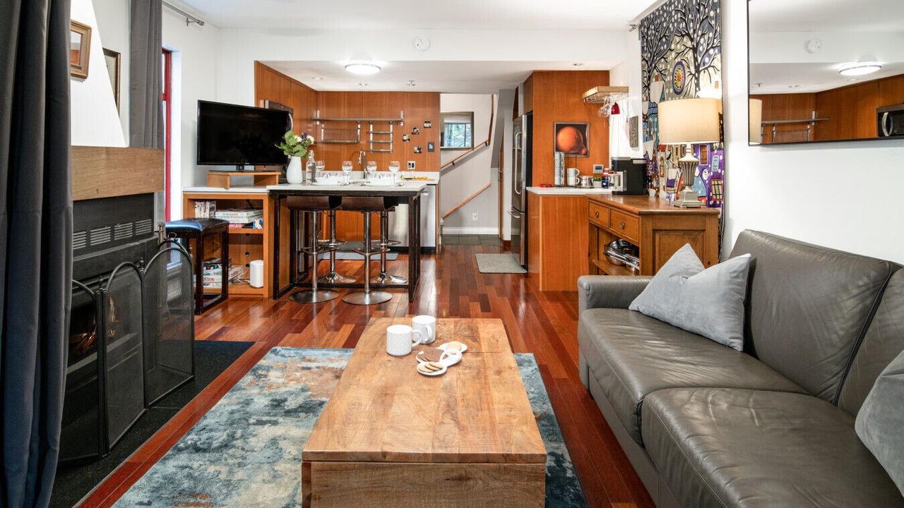 Photo of Livingroom in Whistler Creekside