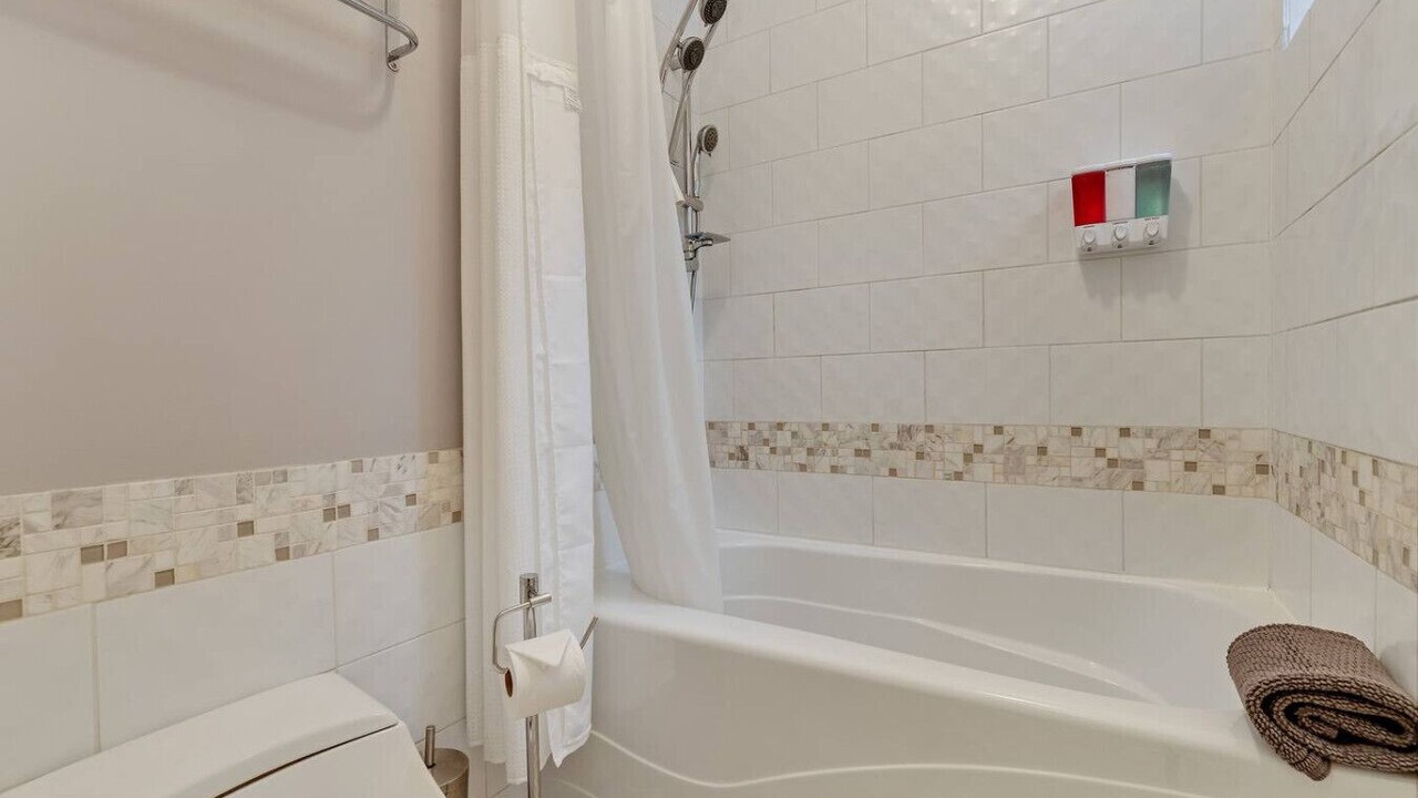 Photo of Bathroom in Whistler Creekside